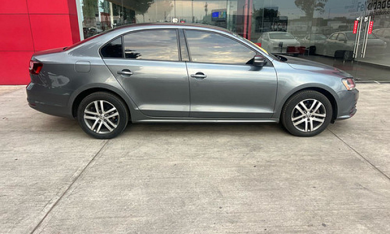 Volkswagen Jetta 201...