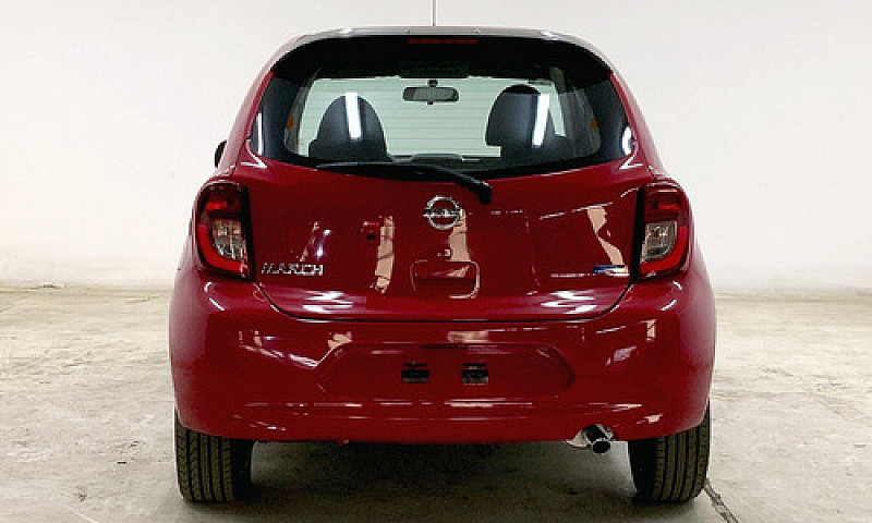 Nissan March 2017...