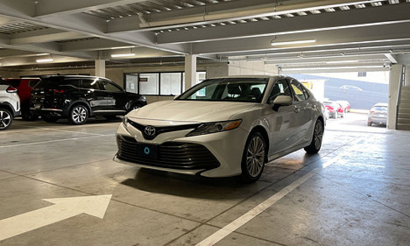 Toyota Camry 2018...