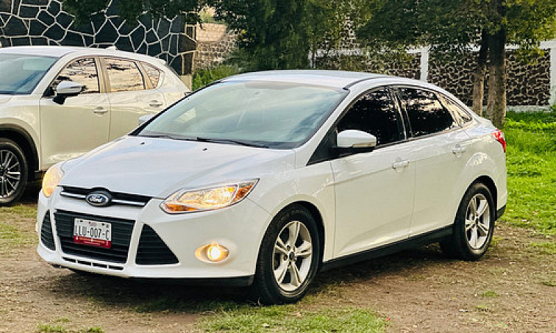 Ford Focus 2.0 Trend...