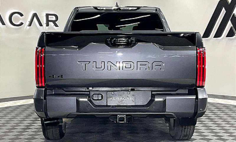 Toyota Tundra 2023...