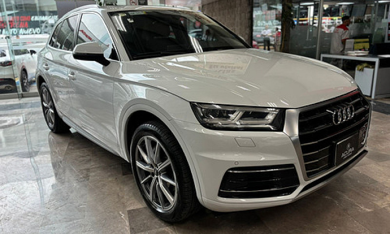 Audi Q5 2020...