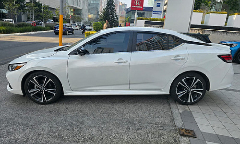 Nissan Sentra 2.0 Sr...