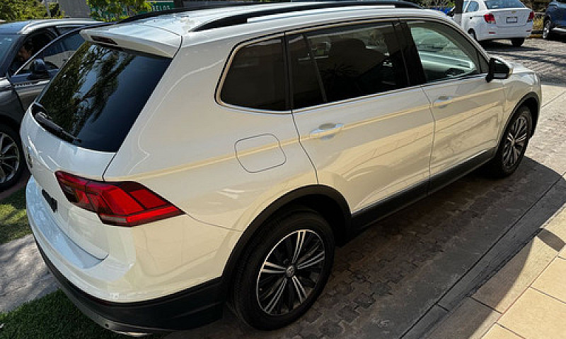 Volkswagen Tiguan 20...