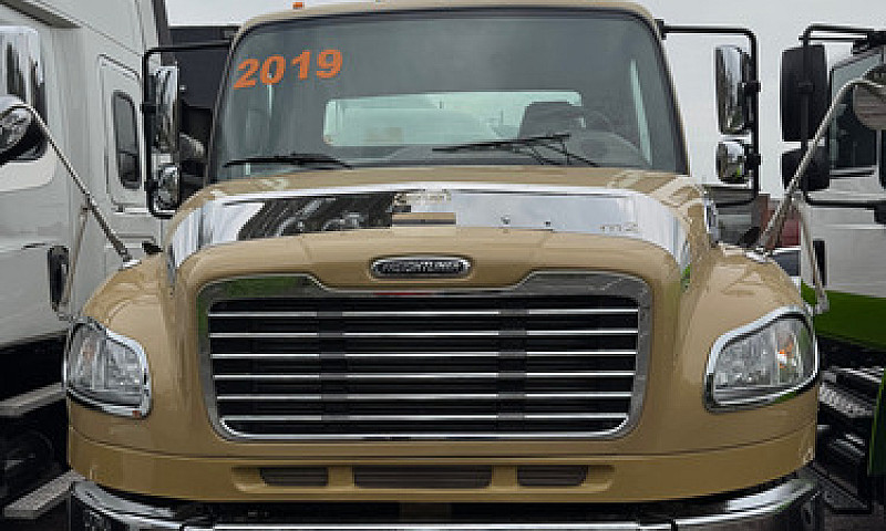 Freightliner M2 2019...