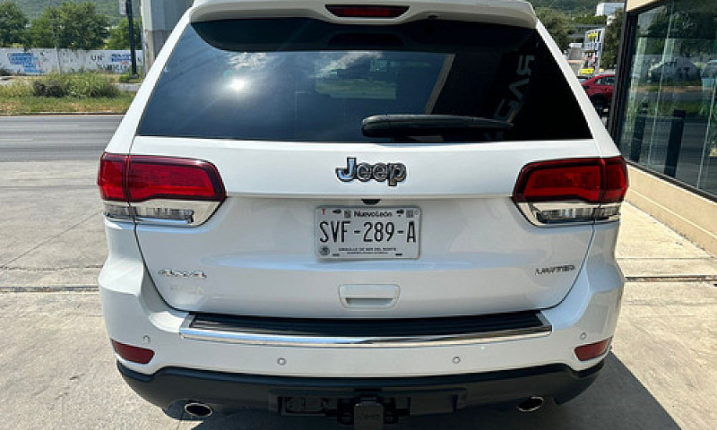 Jeep Grand Cherokee ...