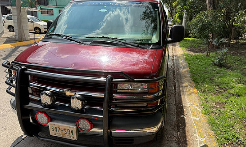 Chevrolet Express Va...