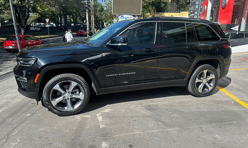 Jeep Grand Cherokee ...