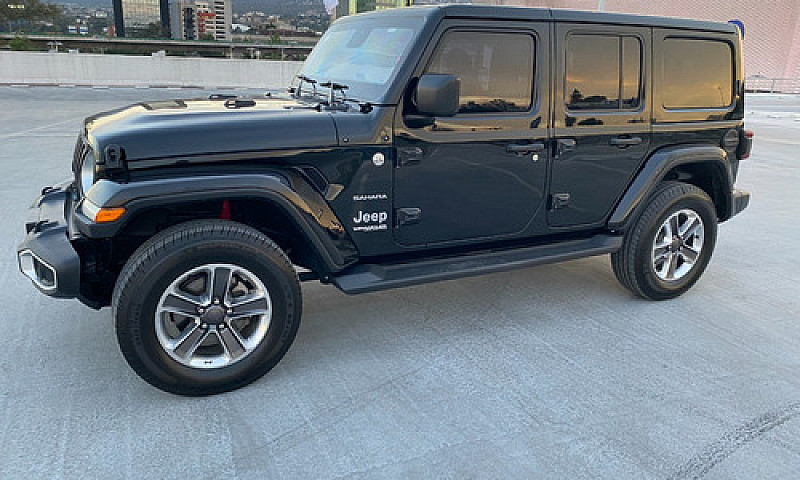 Jeep Sahara 4 Puerta...