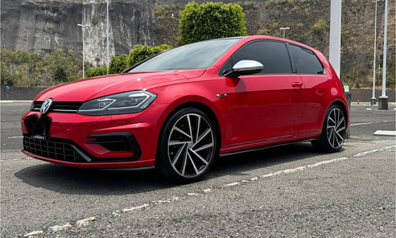 Volkswagen Golf R 2....