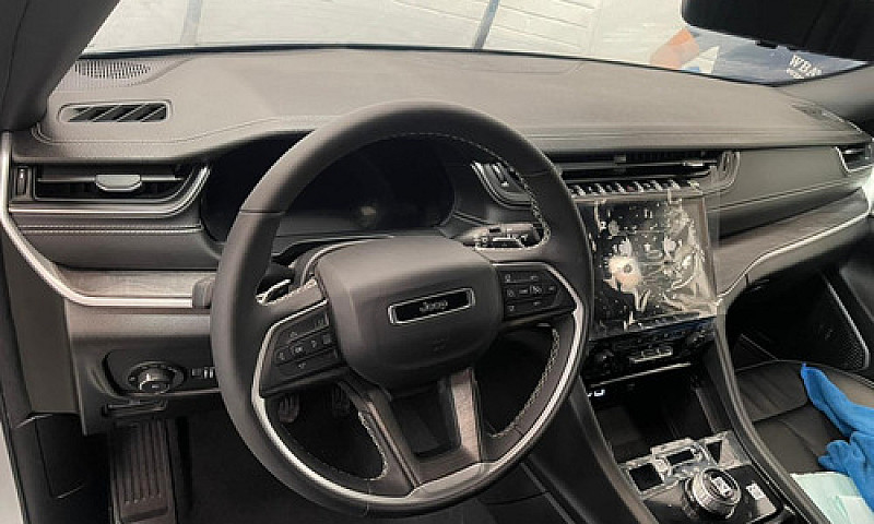 Jeep Grand Cherokee ...