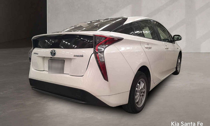 Toyota Prius 2016...