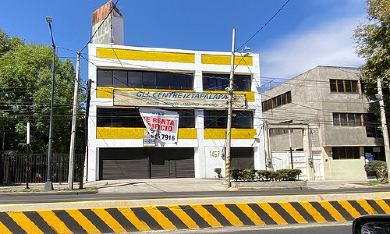 Edificio En Renta En...