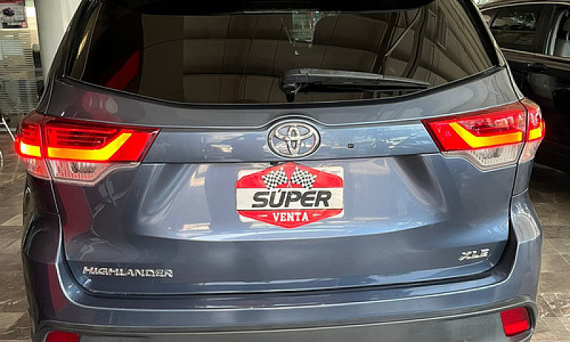 Toyota Highlander 20...