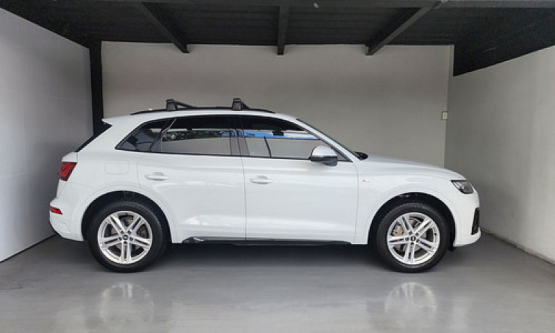 Audi Q5 2022 2.0 L4 ...