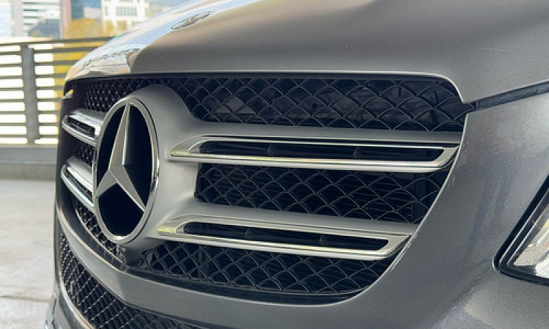 Mercedes-Benz Clase ...