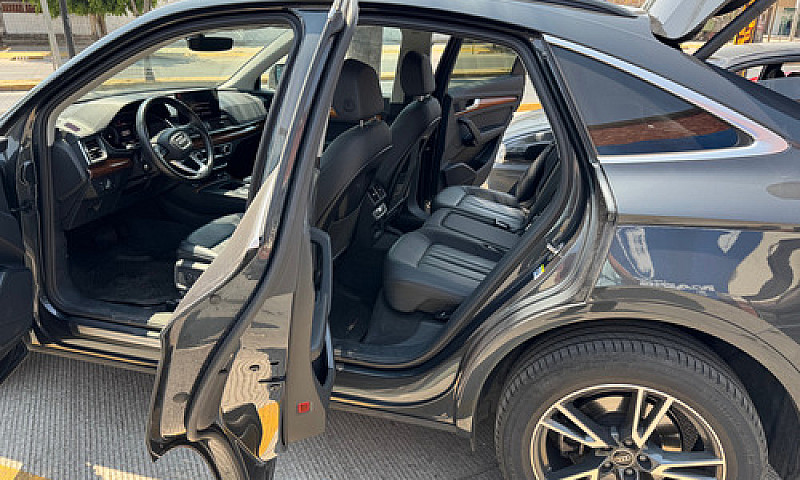 Audi Q5 2.0 L 45 Tfs...