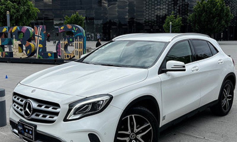 Mercedes-Benz Clase ...