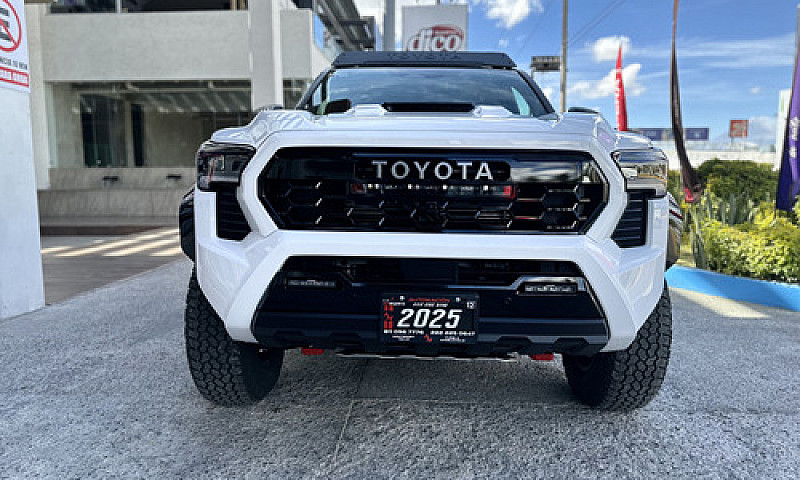 Toyota Tacoma Trd Pr...