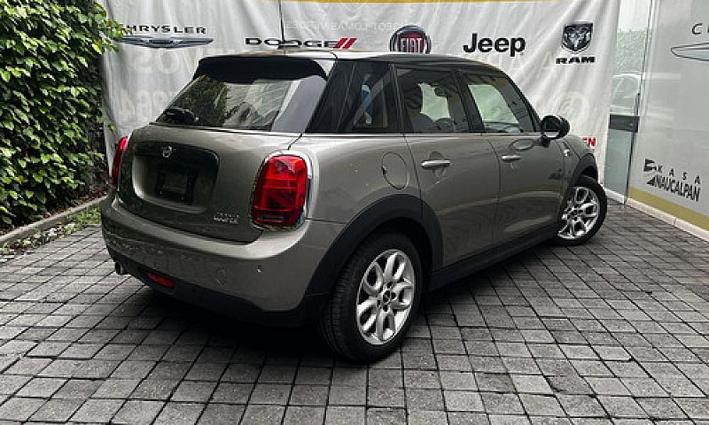 Mini Cooper 2019 1.5...