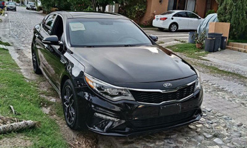 Kia Optima 2.0 L Tur...