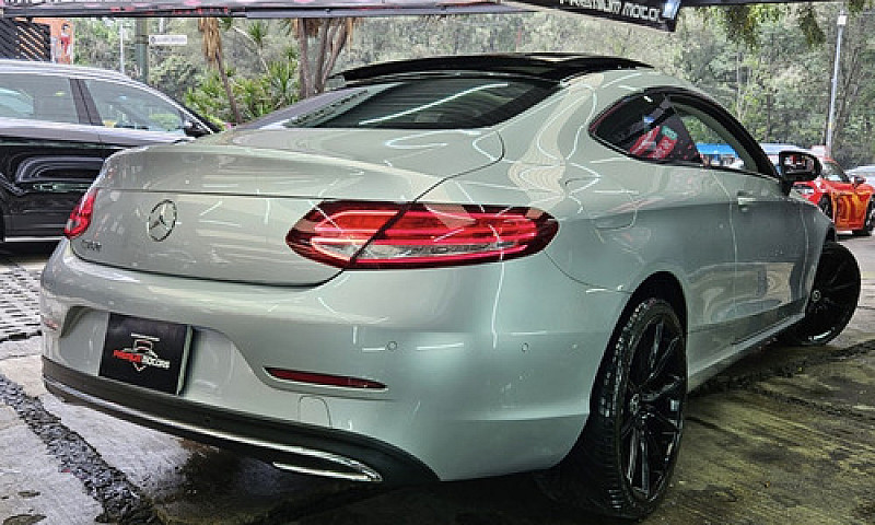 Mercedes-Benz Clase ...