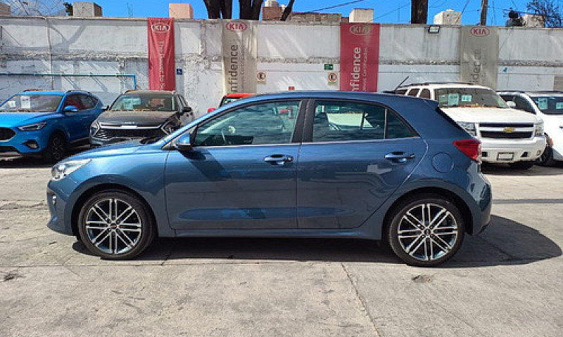 Kia Kia Rio Hb 2022...