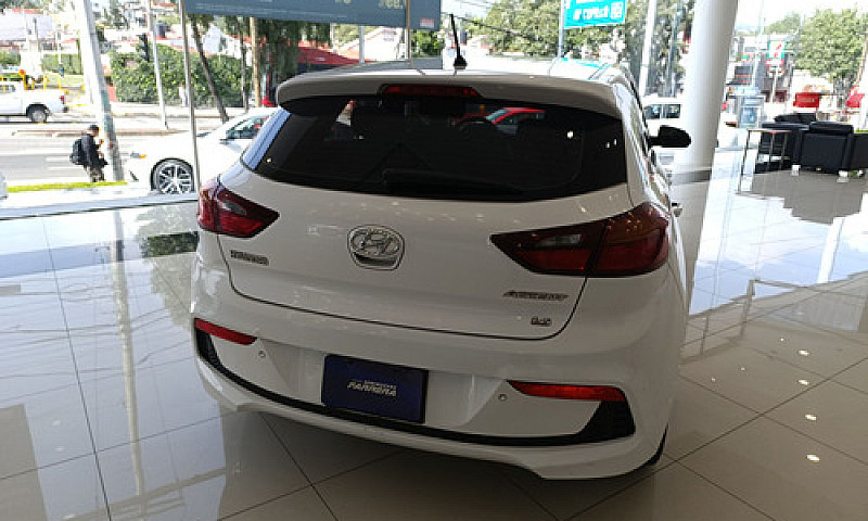 Hyundai Accent 2019...