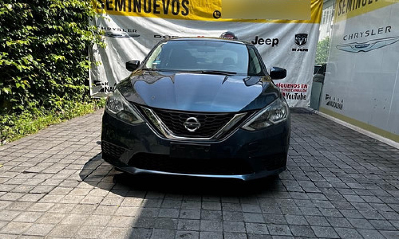 Nissan Sentra 2018...