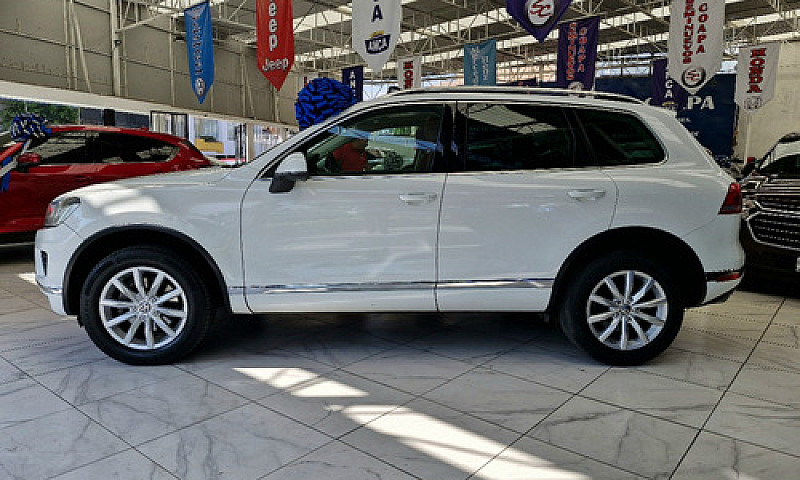 Volkswagen  Touareg ...