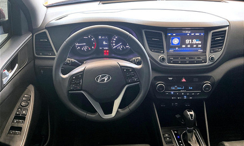 Hyundai Tucson 2018...