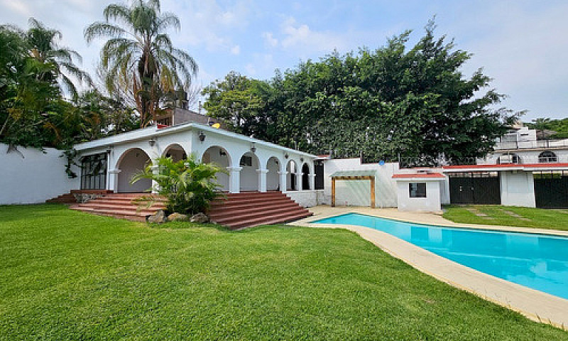 Casa Sola En Venta E...