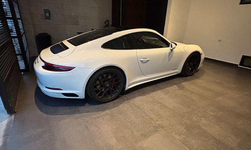 Porsche 911 3.0 Carr...