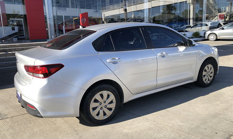 Kia Rio 2018 1.6 Sed...