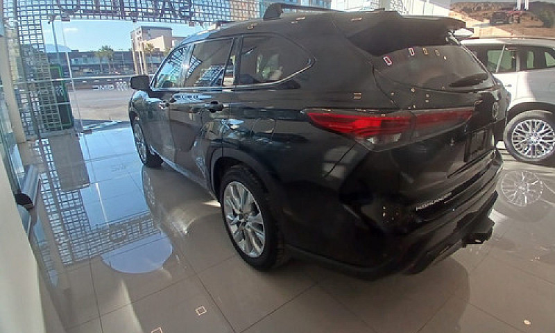 Toyota Highlander 20...