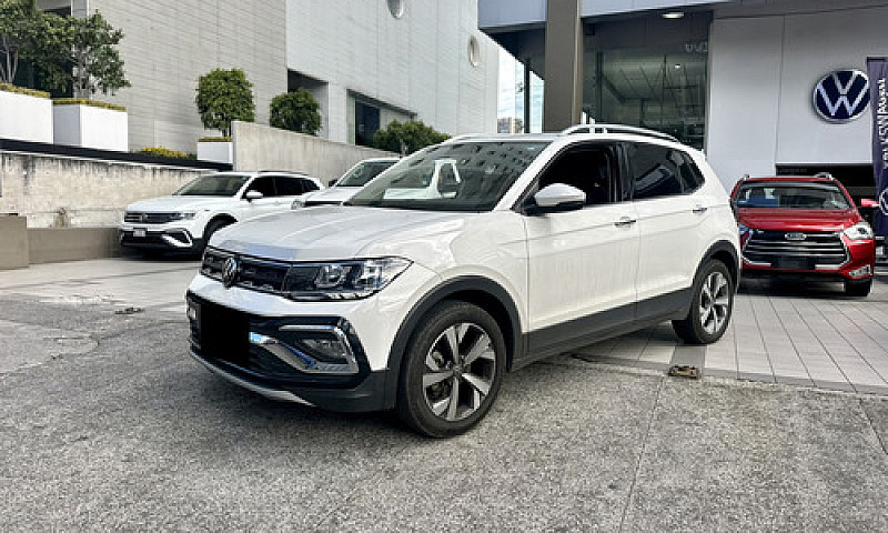 Volkswagen Taigun Co...