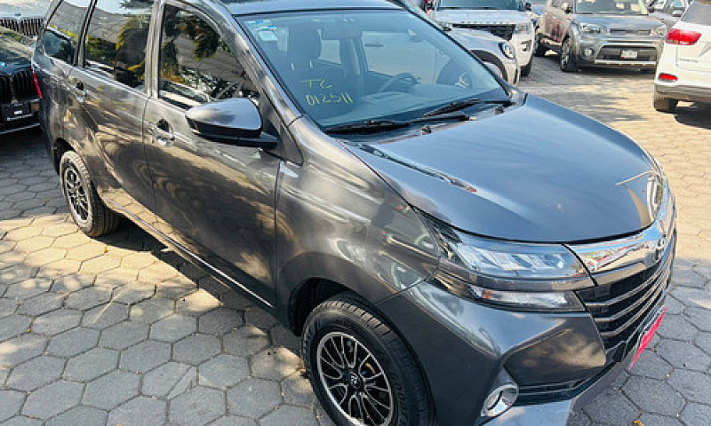 Toyota Avanza 2021...