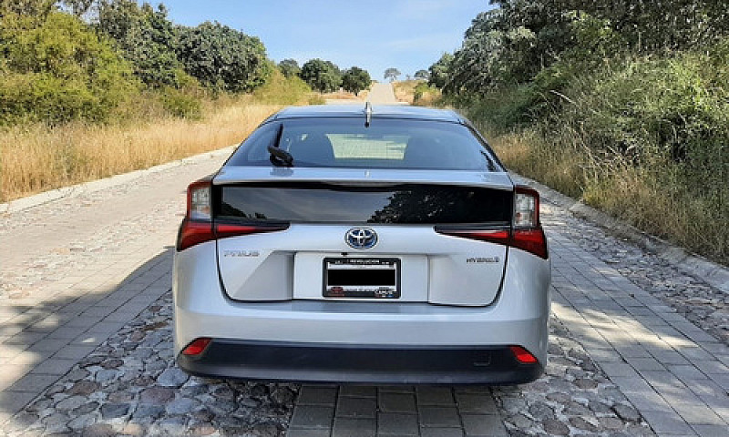 Toyota Prius 1.8 Bas...