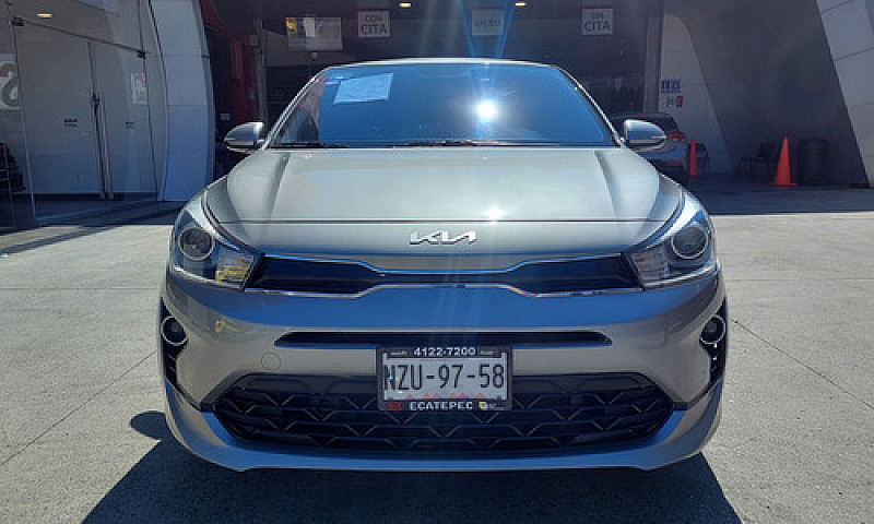 Kia Rio 2022...