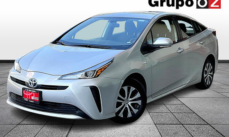 Toyota Prius 2020...