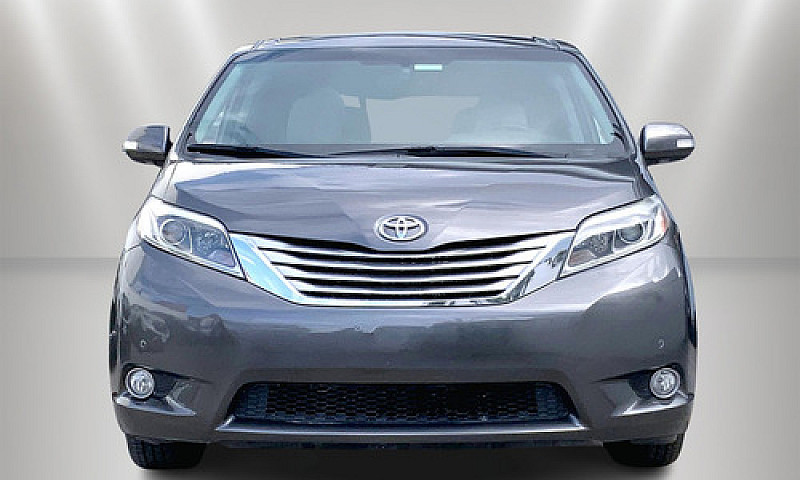 Toyota Sienna 2017...