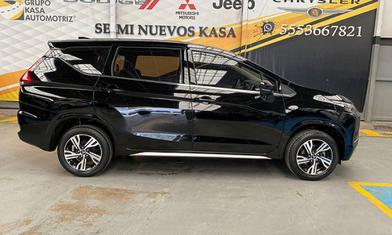 Mitsubishi Xpander 2...