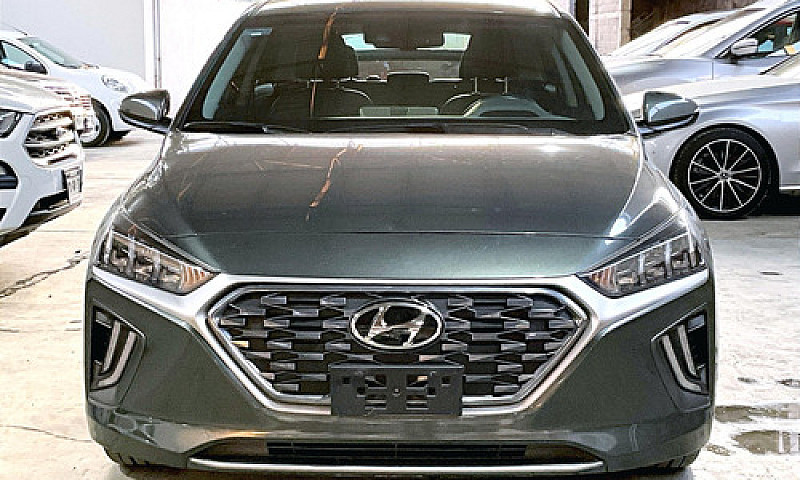 Hyundai Ioniq 2021...