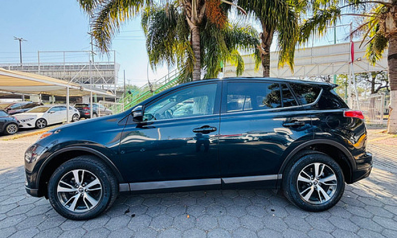 Toyota Rav4 2018...