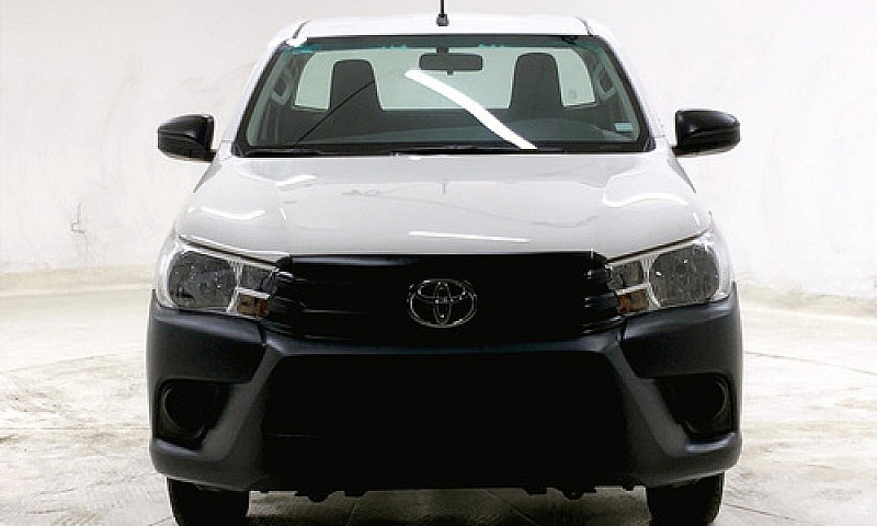 Toyota Hilux 2022...
