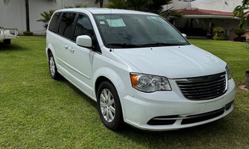 Chrysler Town & Coun...