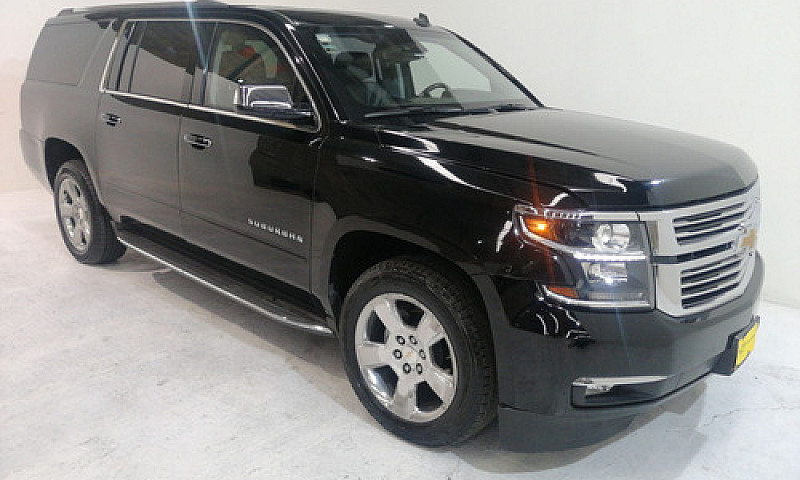 Chevrolet Suburban 2...