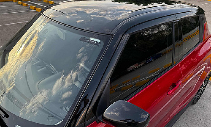 Suzuki Swift Sport 1...
