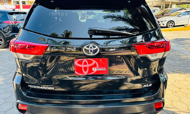 Toyota Highlander 20...