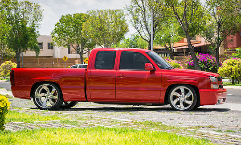 Chevrolet Silverado ...